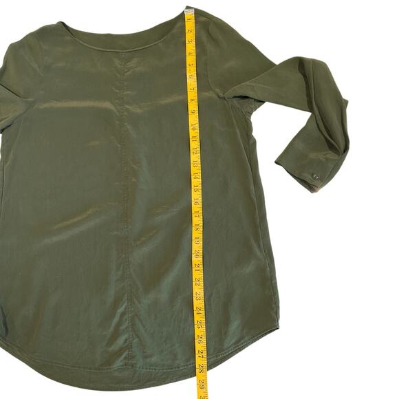 Banana Republic 100% Silk Long Sleeve Blouse Women's Size M Olive Green Fall Lux - Picture 8 of 9